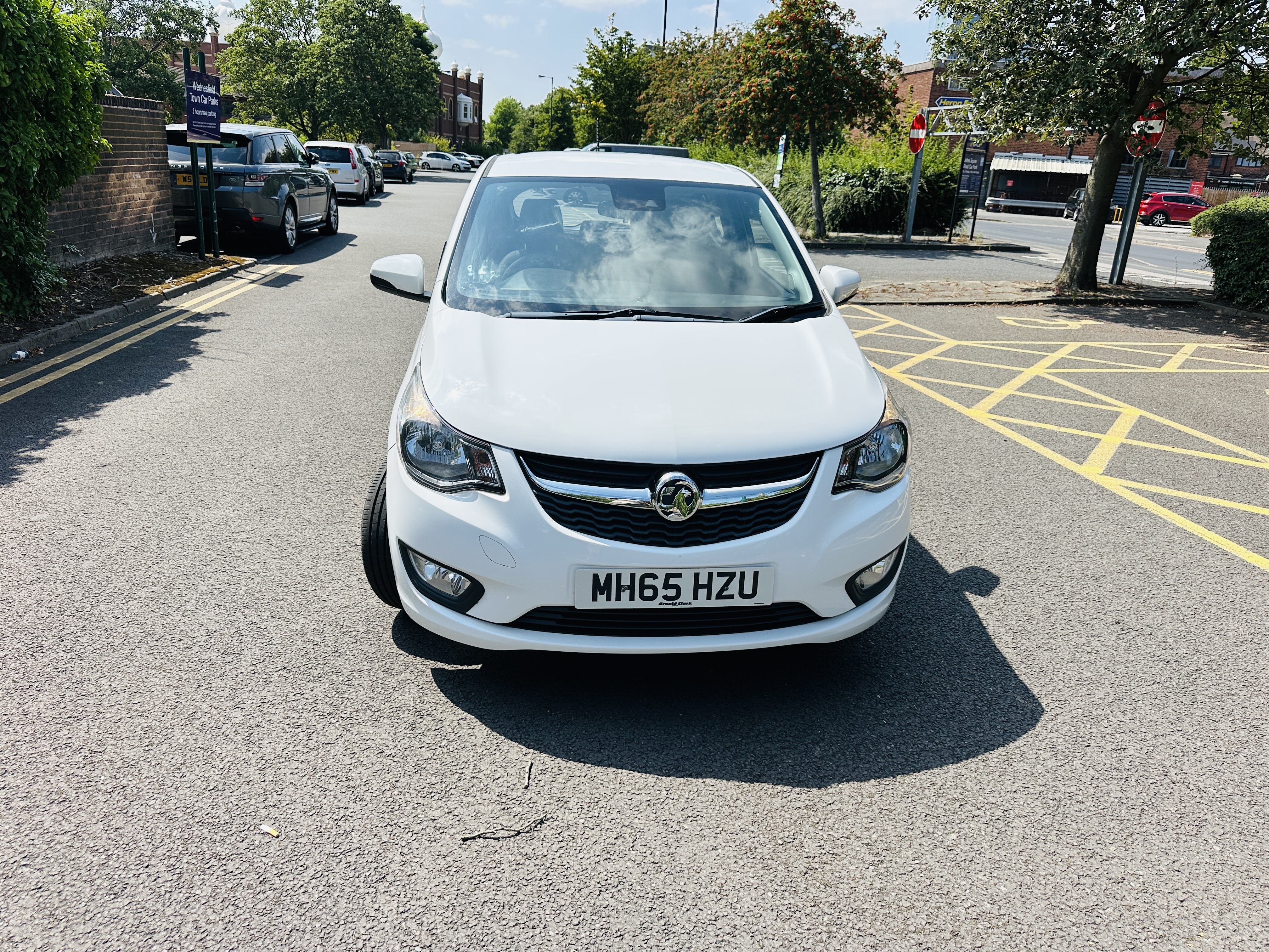 Vauxhall Viva 1.0i SE Hatchback 5dr Petrol Manual Euro 6 (a/c) (75 ps)