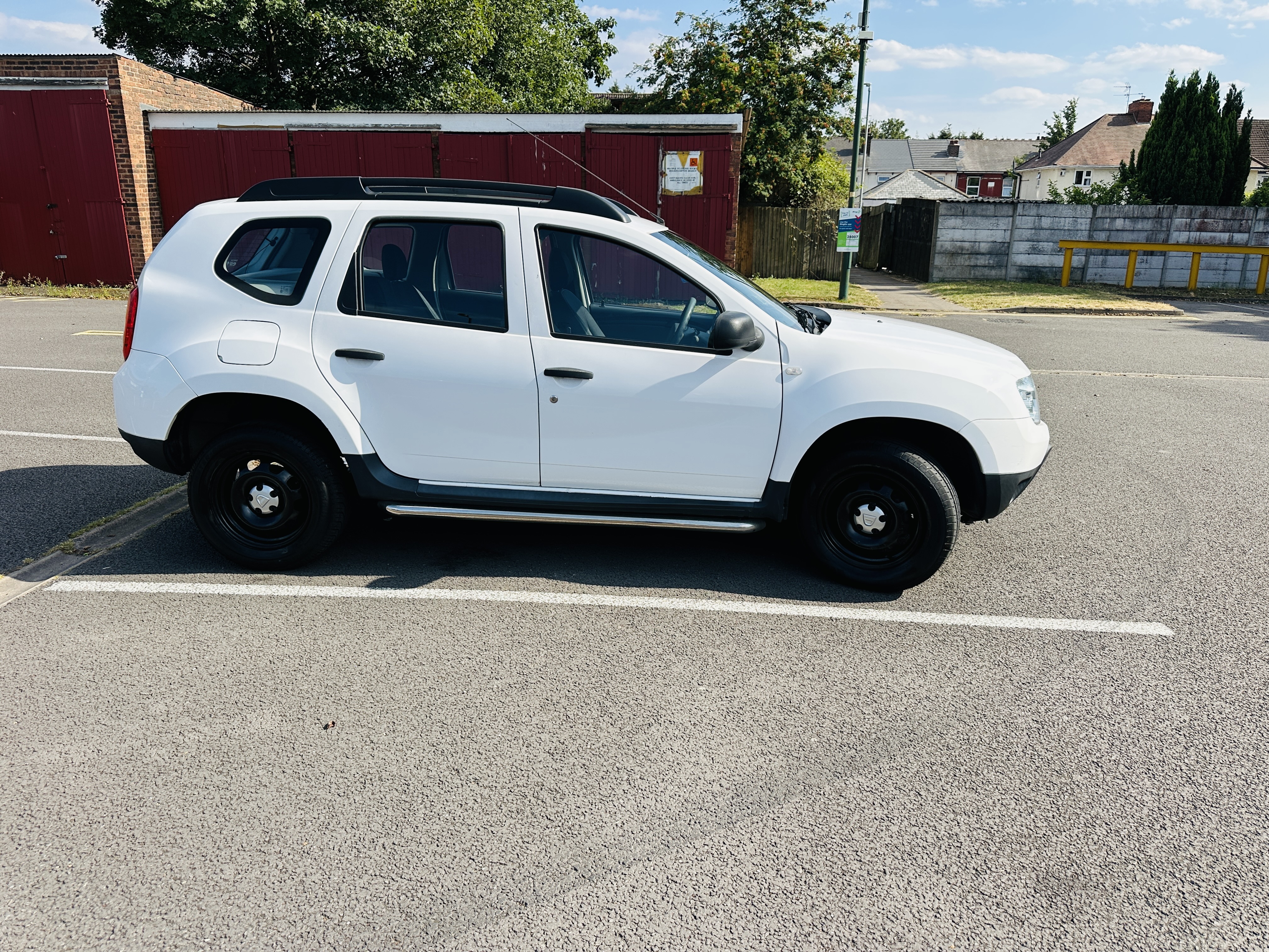 Dacia Duster 1.6 Access SUV 5dr Petrol Manual Euro 5 (105 ps)