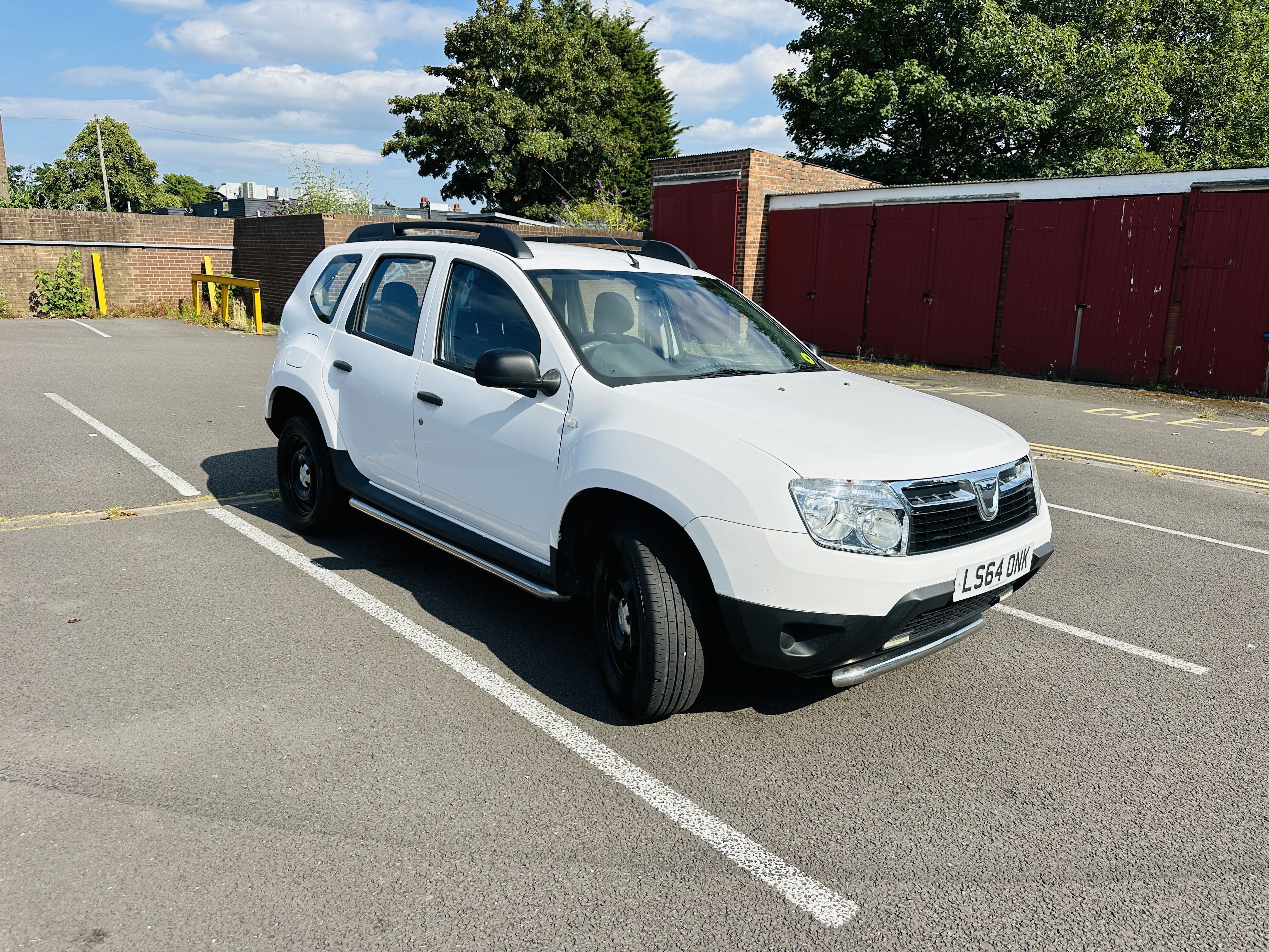 Dacia Duster 1.6 Access SUV 5dr Petrol Manual Euro 5 (105 ps)