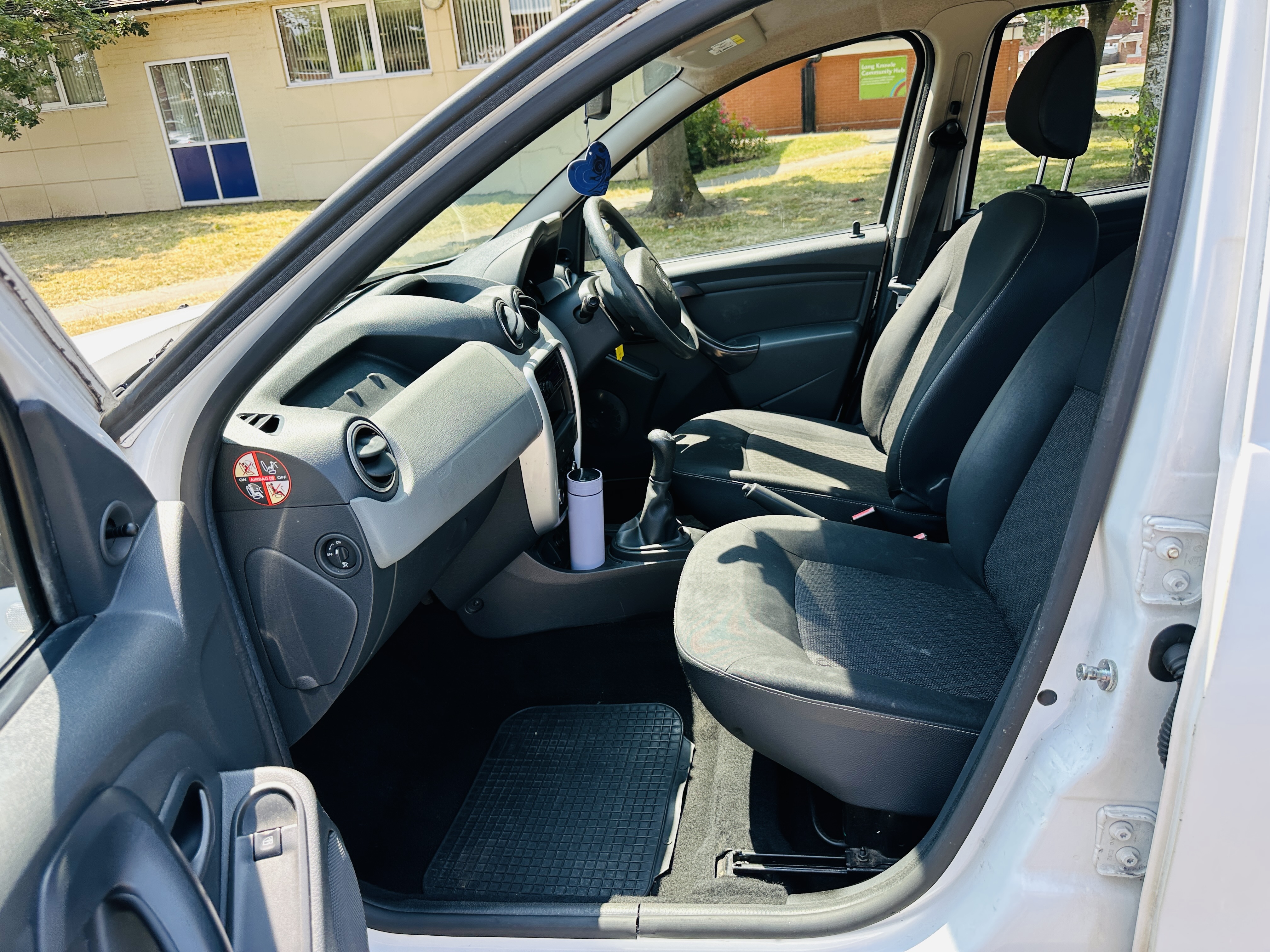 Dacia Duster 1.6 Access SUV 5dr Petrol Manual Euro 5 (105 ps)