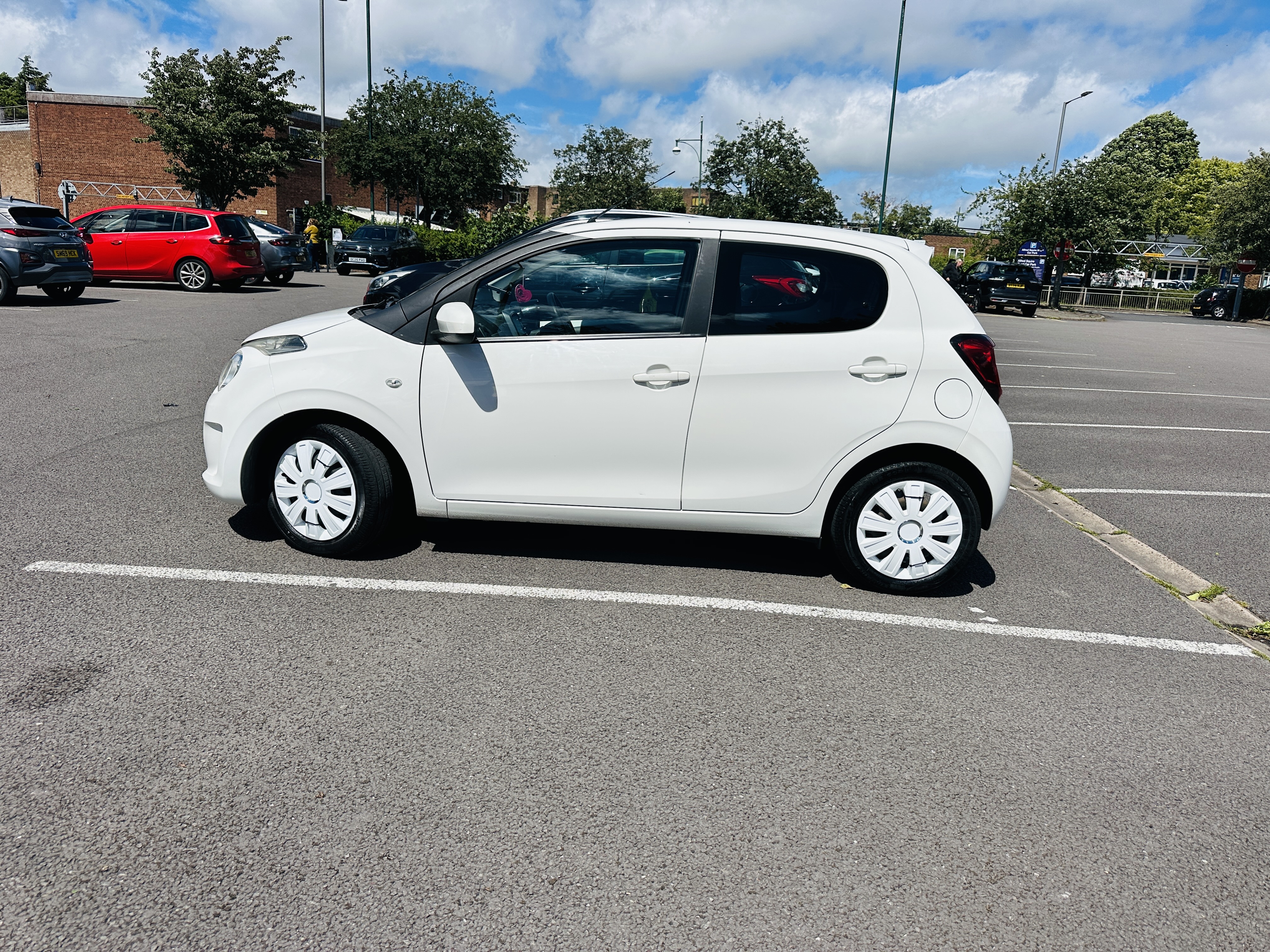 Citroen C1 1.2 PureTech Feel Hatchback 5dr Petrol Manual Euro 6 (82 ps)