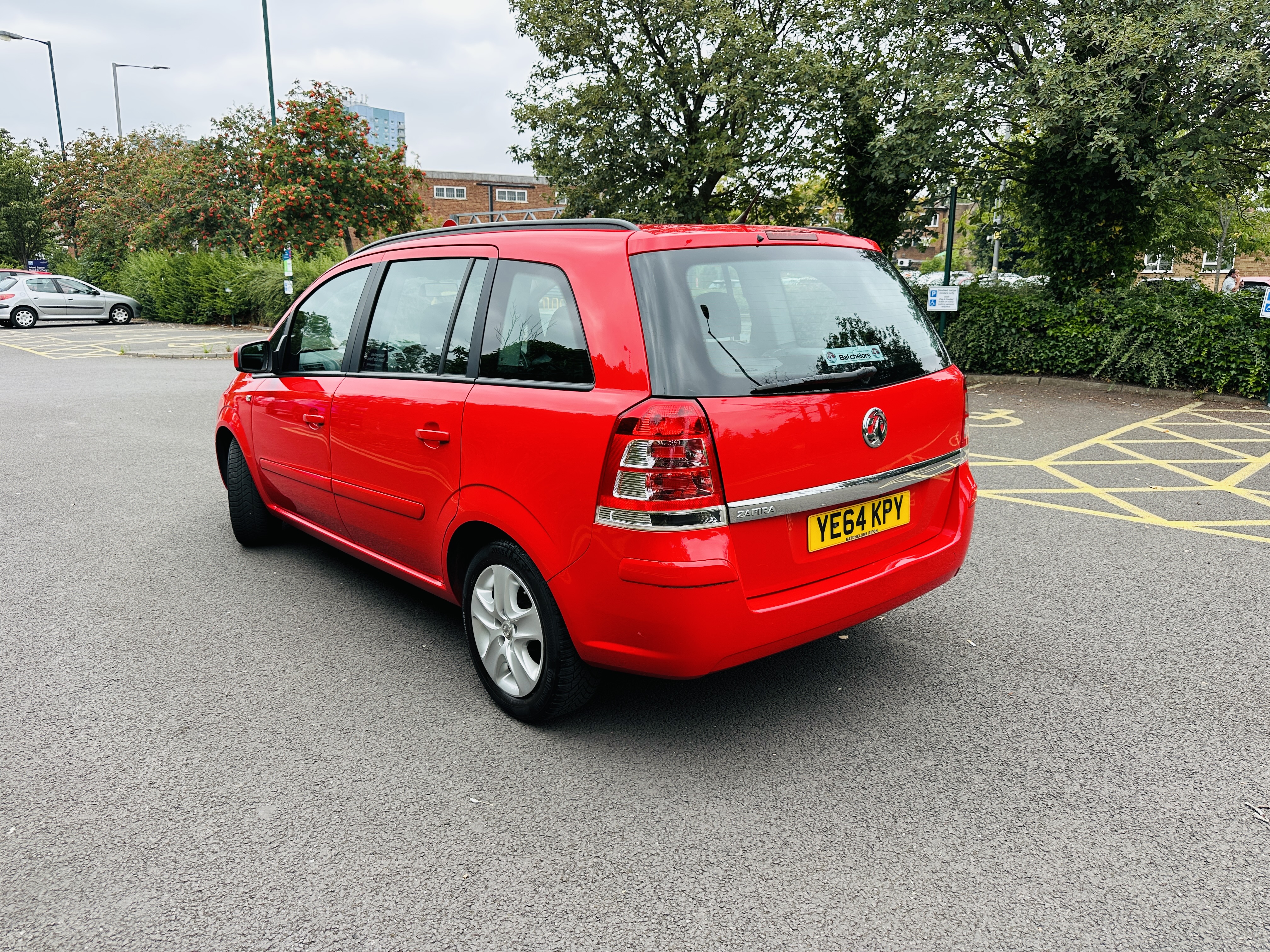 Vauxhall Zafira 1.8 16V Exclusiv MPV 5dr Petrol Manual Euro 5 (120 ps)