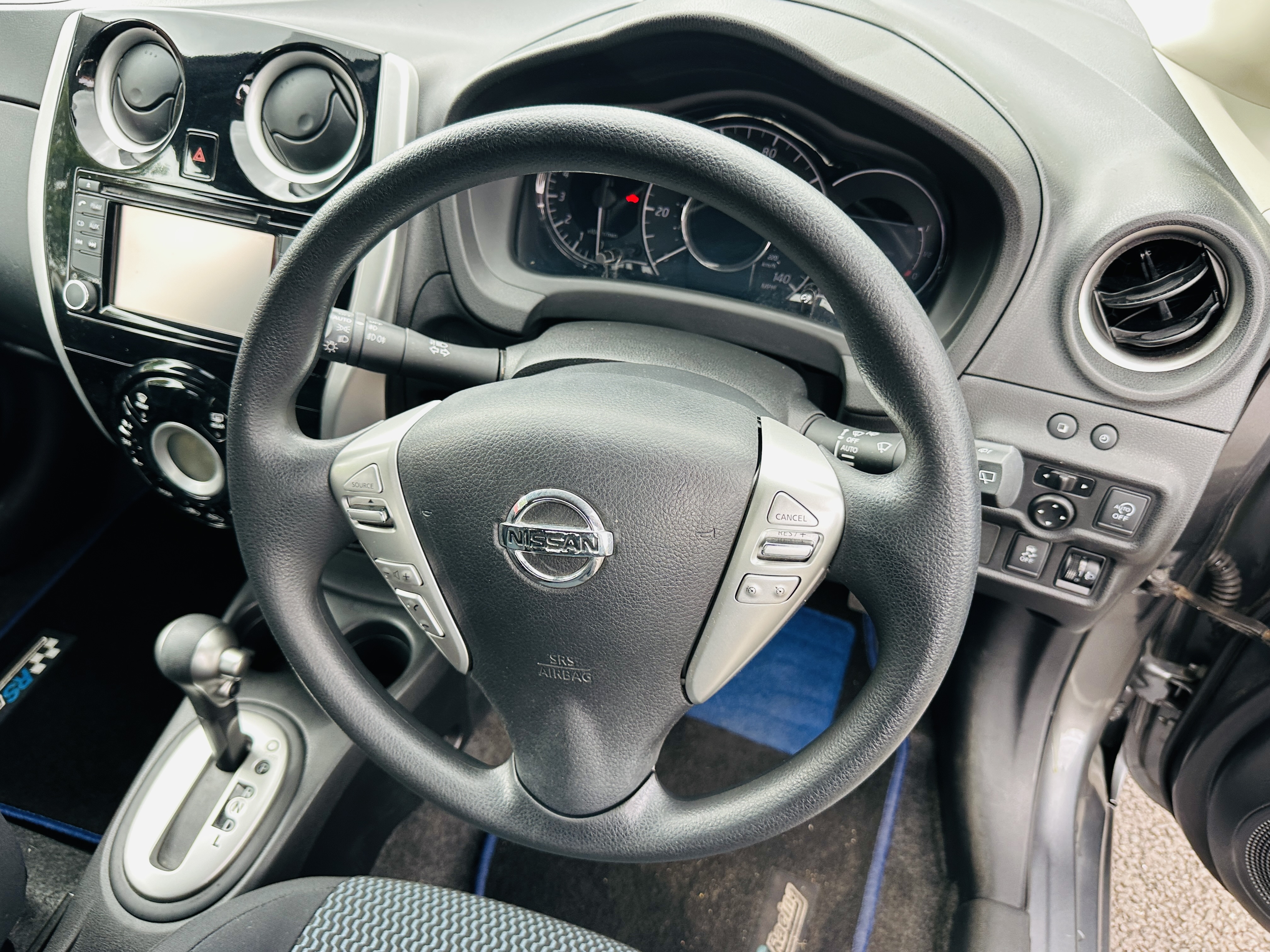 Nissan Note 1.2 DIG-S Acenta Premium Hatchback 5dr Petrol CVT Euro 5 (s/s) (98 ps)