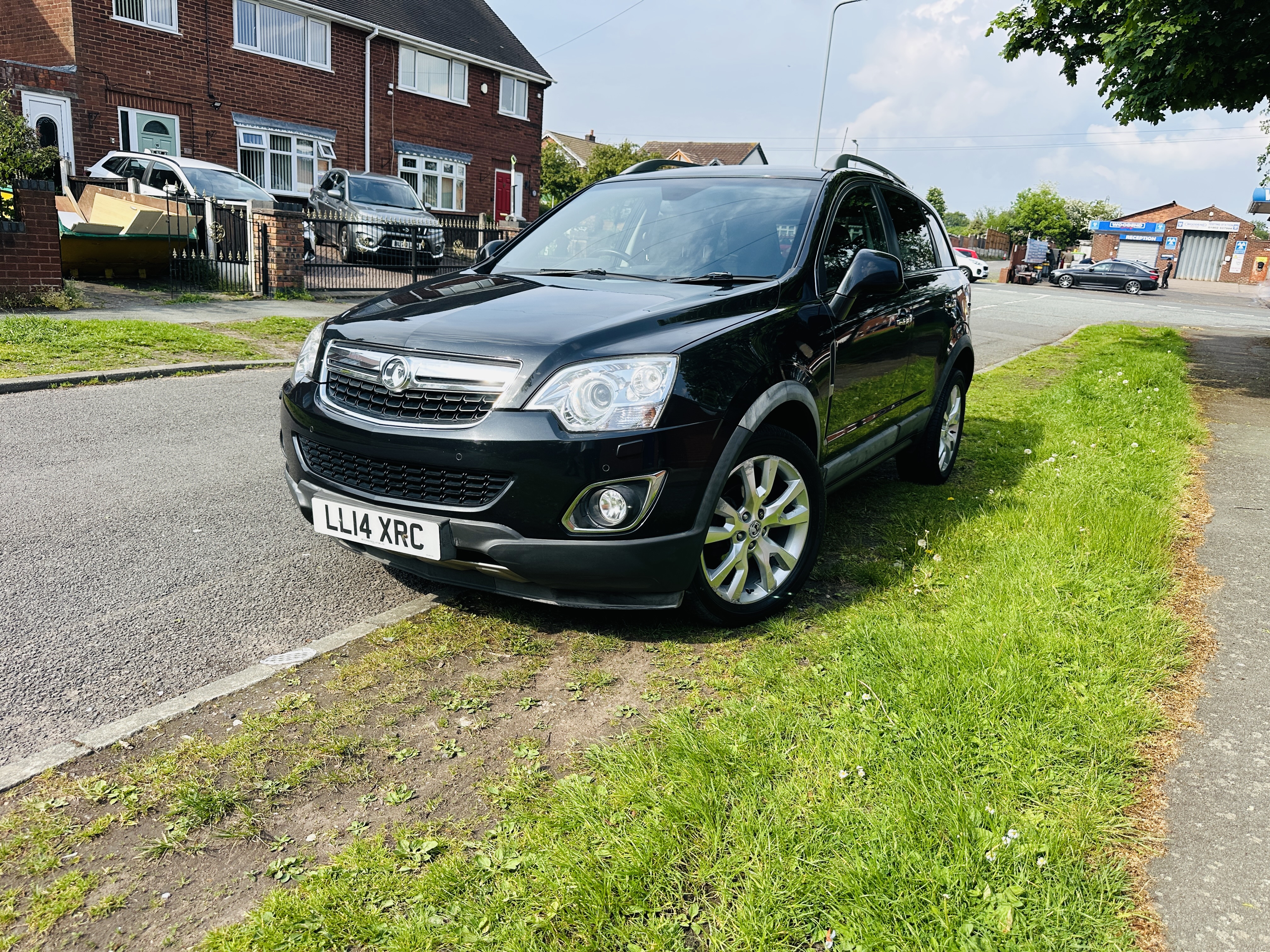 Vauxhall Antara 2.2 CDTi SE SUV 5dr Diesel Auto 4WD Euro 5 (SNav) (184 ps)