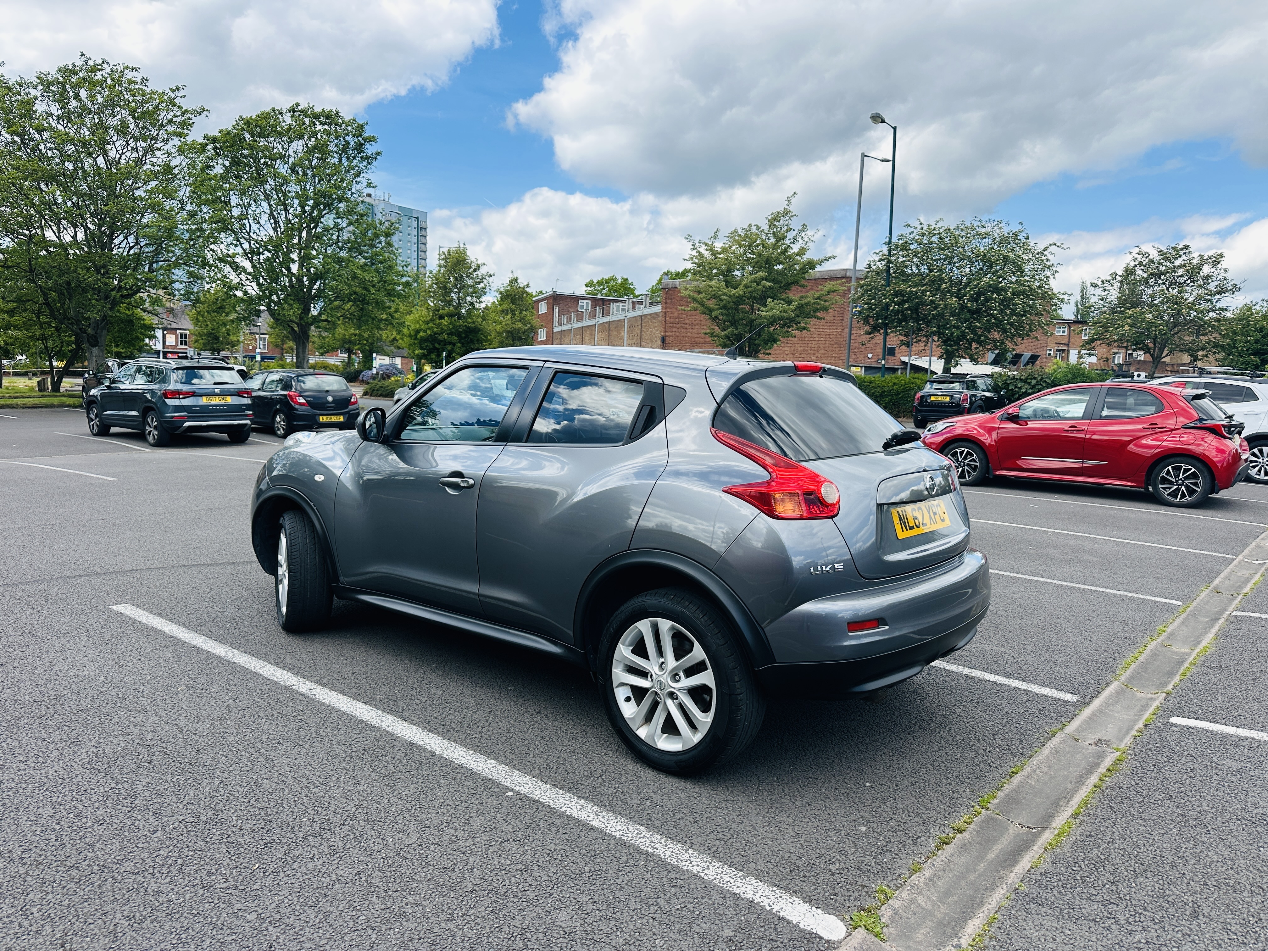 Nissan Juke 1.6 Acenta Premium SUV 5dr Petrol Manual Euro 5 (s/s) (117 ps)