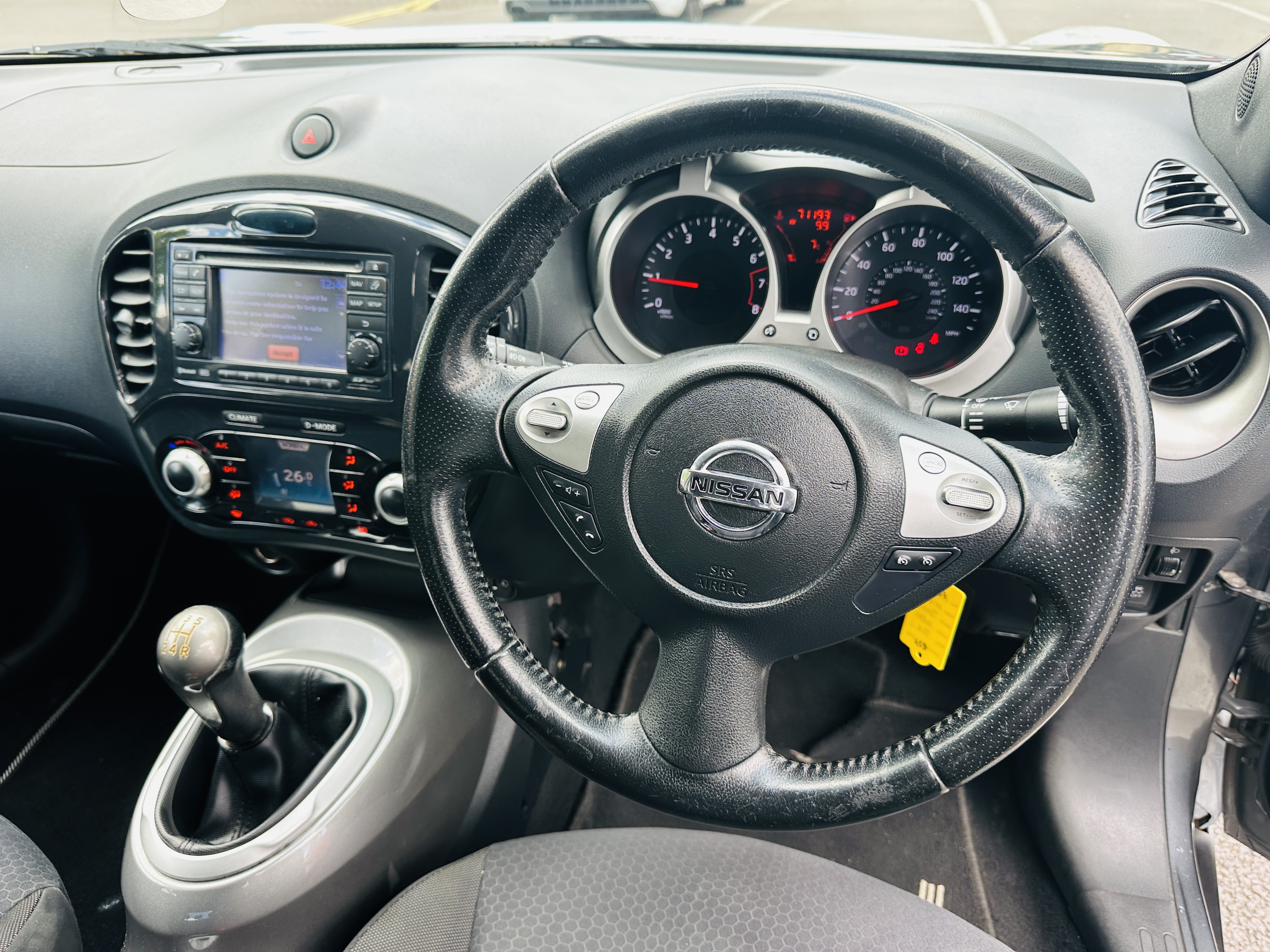 Nissan Juke 1.6 Acenta Premium SUV 5dr Petrol Manual Euro 5 (s/s) (117 ps)