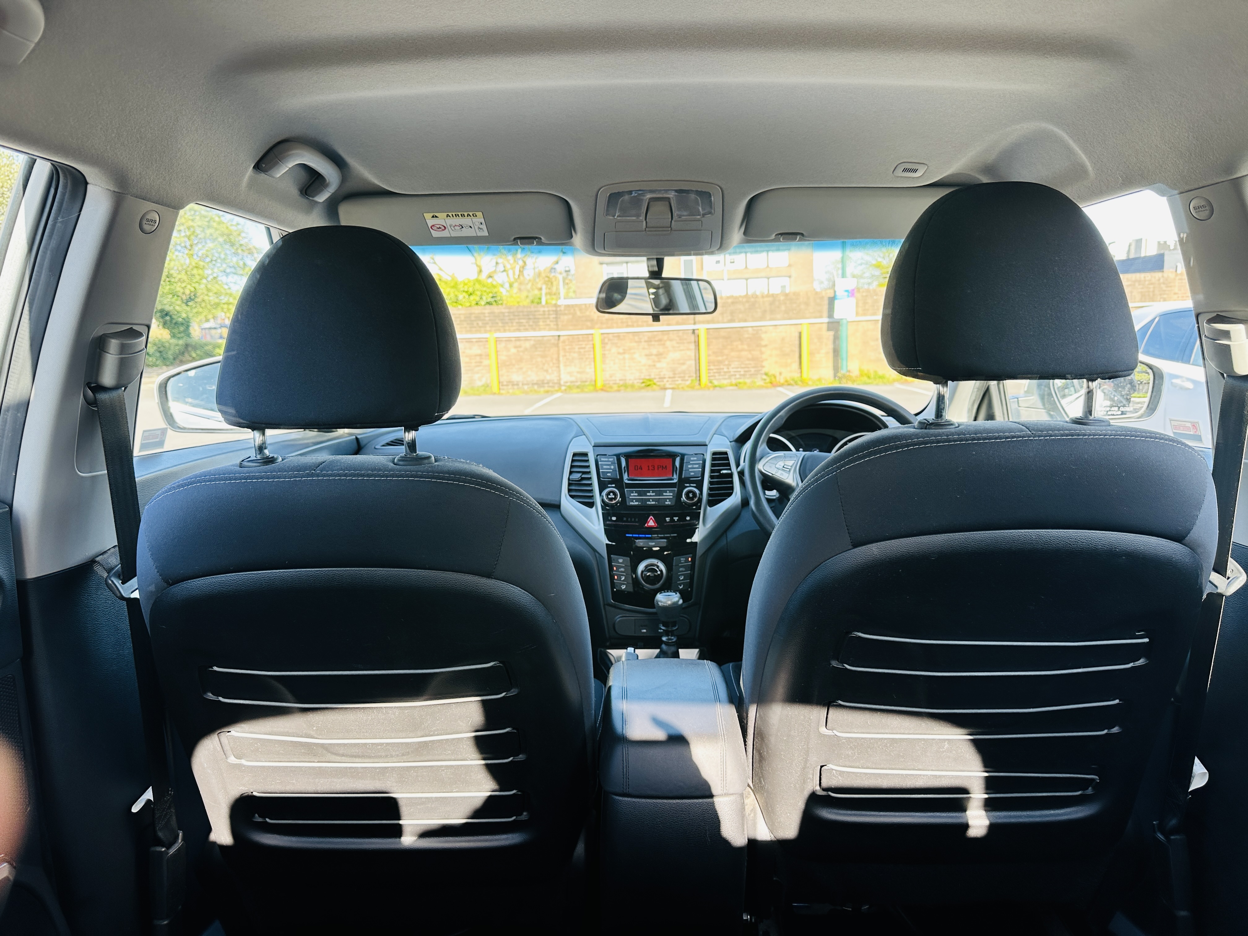 SsangYong Tivoli 1.6 e-XGi SE SUV 5dr Petrol Manual Euro 6 (s/s) (128 ps)