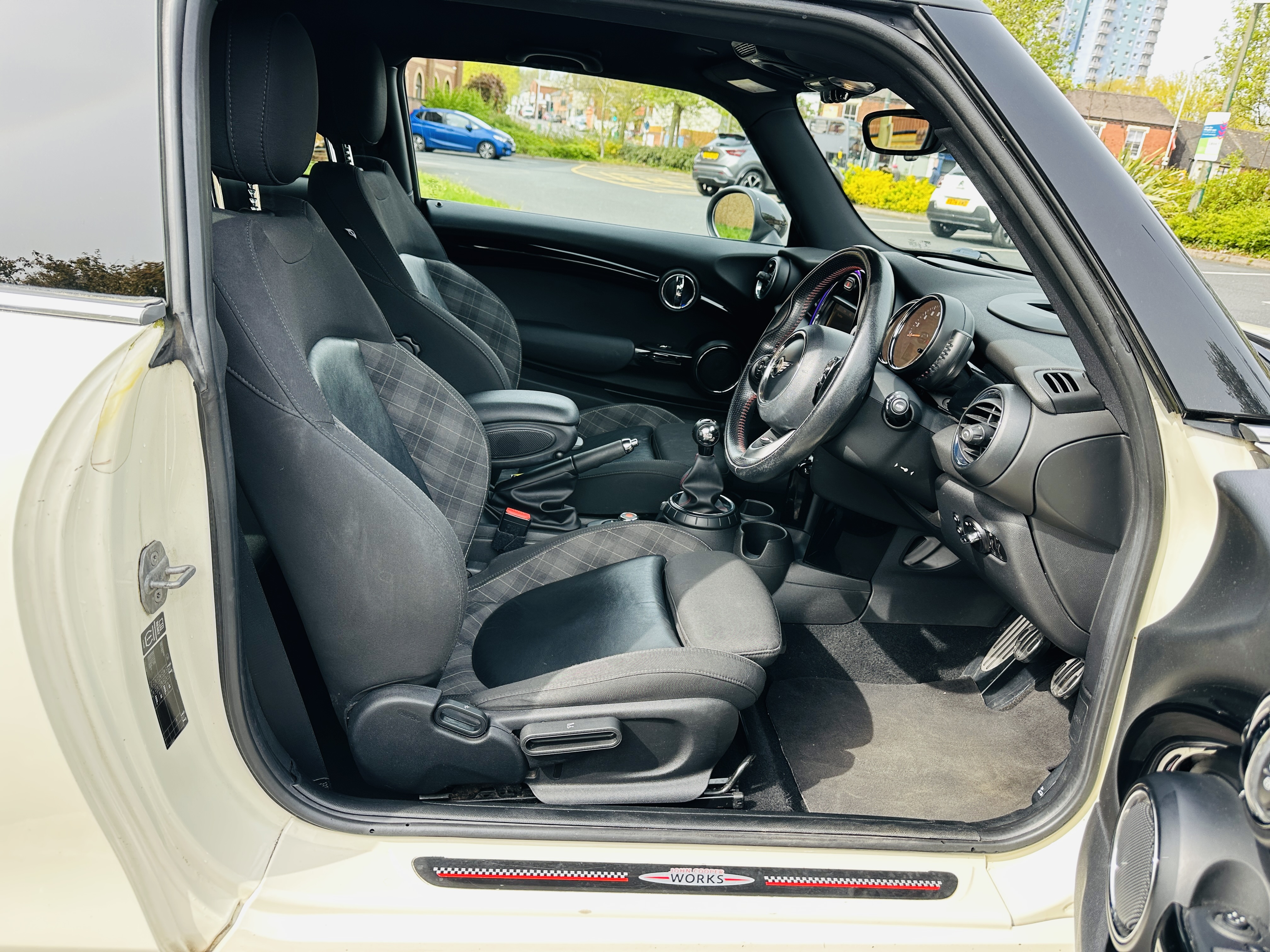 MINI Hatch 1.5 Cooper Hatchback 3dr Petrol Manual Euro 6 (s/s) (136 ps)