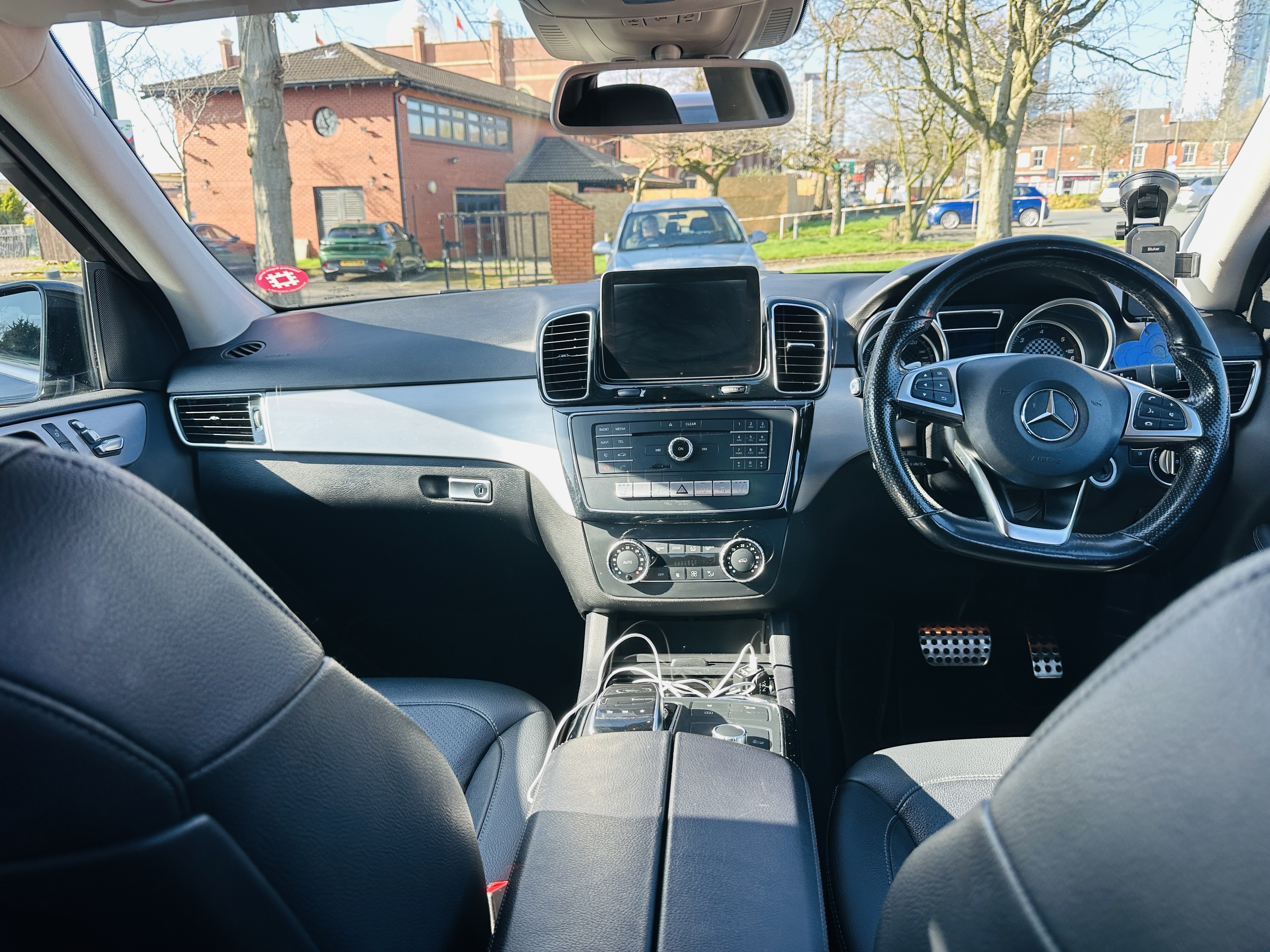 Mercedes-Benz GLE 2.1 GLE250d AMG Line SUV 5dr Diesel G-Tronic 4MATIC Euro 6 (s/s) (204 ps)